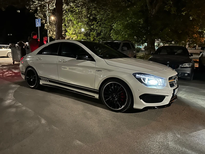 Mercedes-Benz CLA 45 AMG, снимка 4 - Автомобили и джипове - 48229702