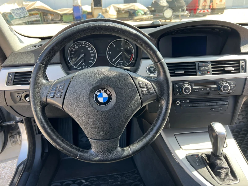 BMW 320 FACELIFT РЕАЛНИ КИЛОМЕТРИ, снимка 12 - Автомобили и джипове - 49595628