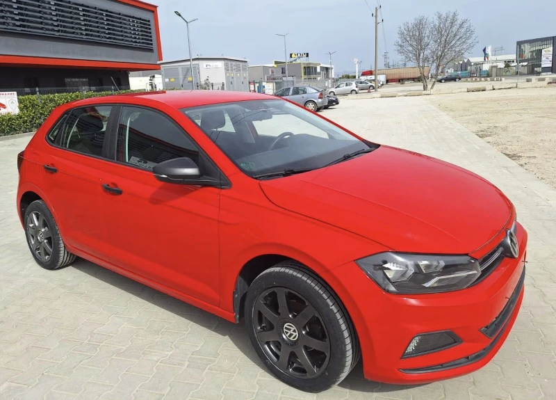 VW Polo 1.0i дистроник, снимка 6 - Автомобили и джипове - 51978345