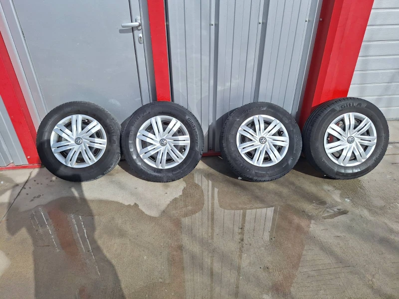 VW Polo 1.0i дистроник, снимка 14 - Автомобили и джипове - 51978345