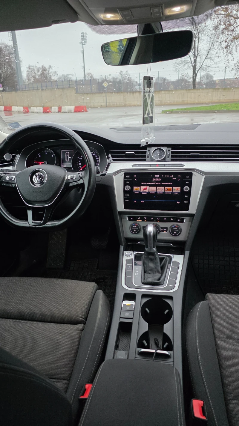 VW Passat, снимка 7 - Автомобили и джипове - 52892574