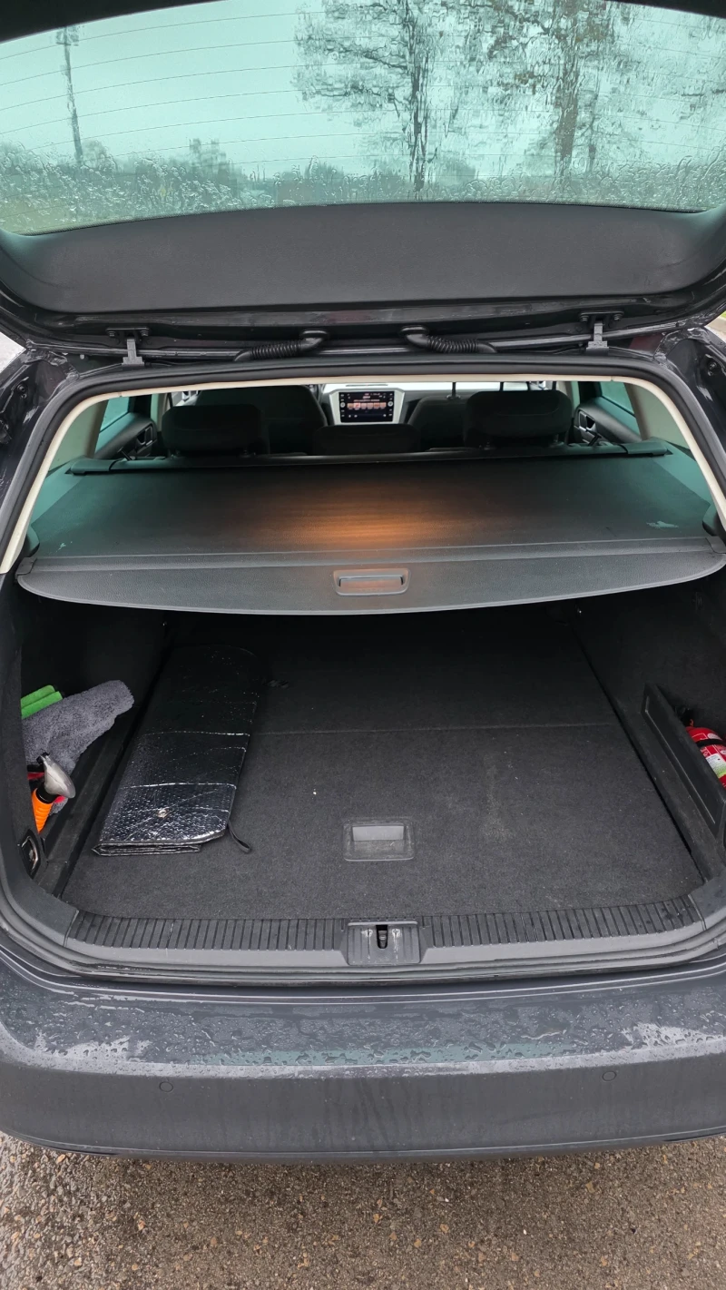 VW Passat, снимка 9 - Автомобили и джипове - 52892574