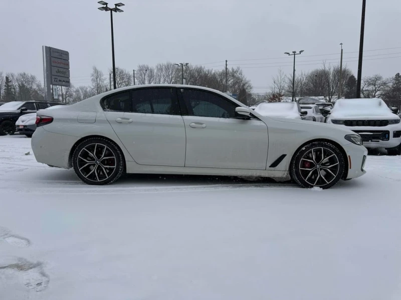 BMW 540 * xDrive * CARFAX * БЕЗ ПЪРВОНАЧАЛНА ВНОСКА, снимка 3 - Автомобили и джипове - 53206802