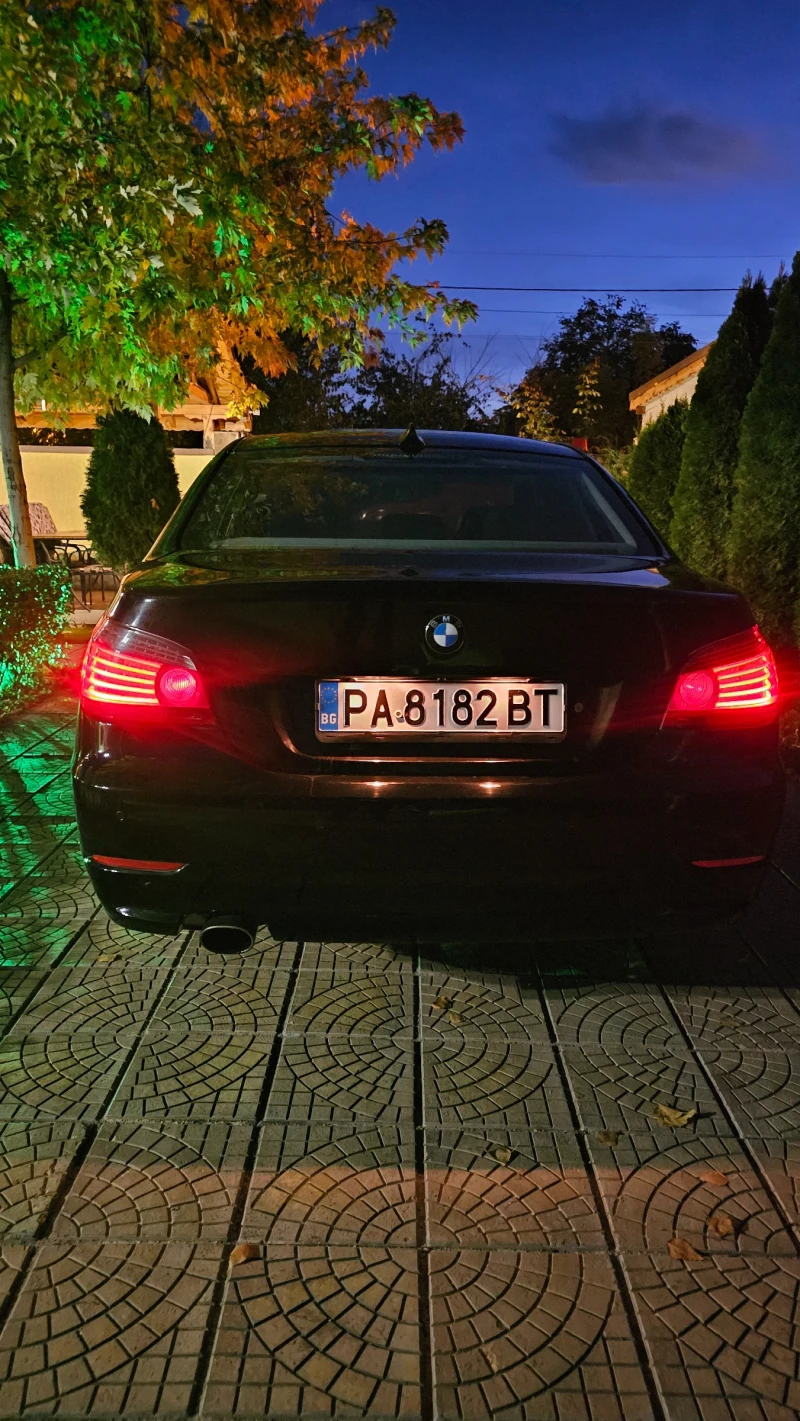 BMW 520, снимка 13 - Автомобили и джипове - 53568352