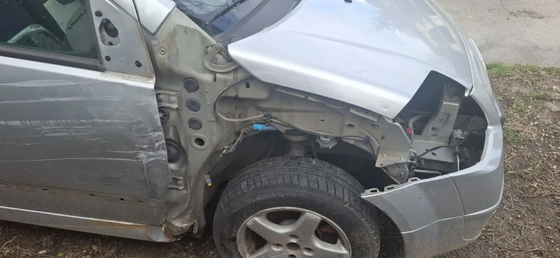 Citroen C2, снимка 5 - Автомобили и джипове - 53583910