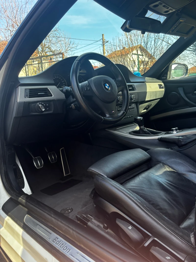 BMW 320 320D184 Edition, снимка 15 - Автомобили и джипове - 53587296