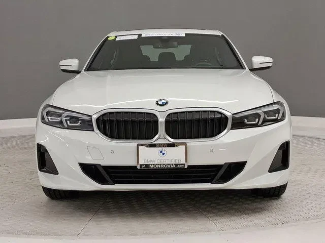 BMW 330 i, снимка 2 - Автомобили и джипове - 54432205