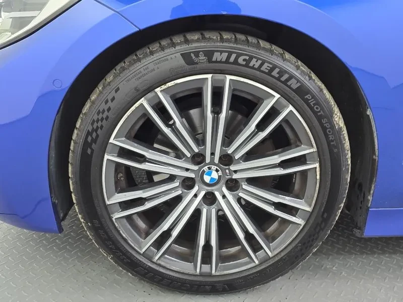 BMW 320, снимка 5 - Автомобили и джипове - 54923739