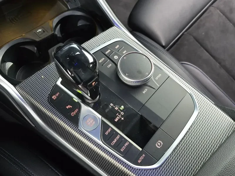 BMW 320, снимка 9 - Автомобили и джипове - 54923739