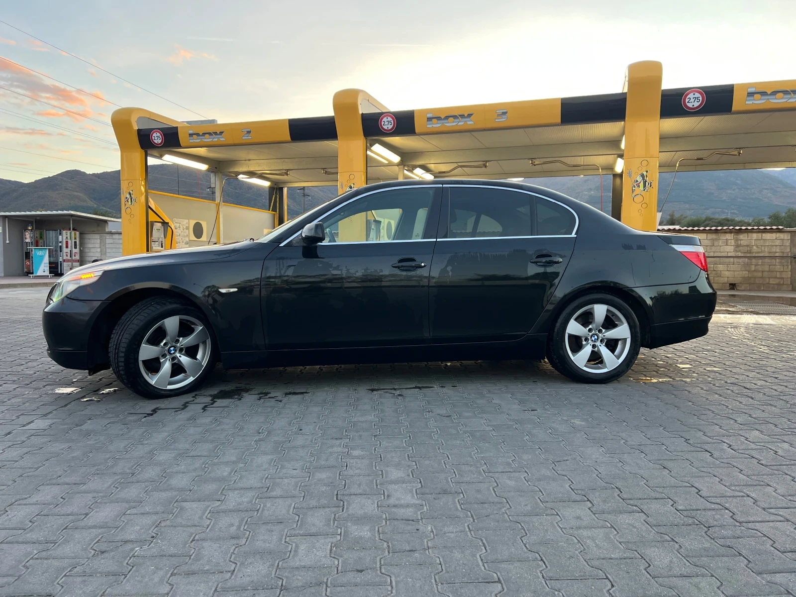 BMW 525 E60 - изображение 5