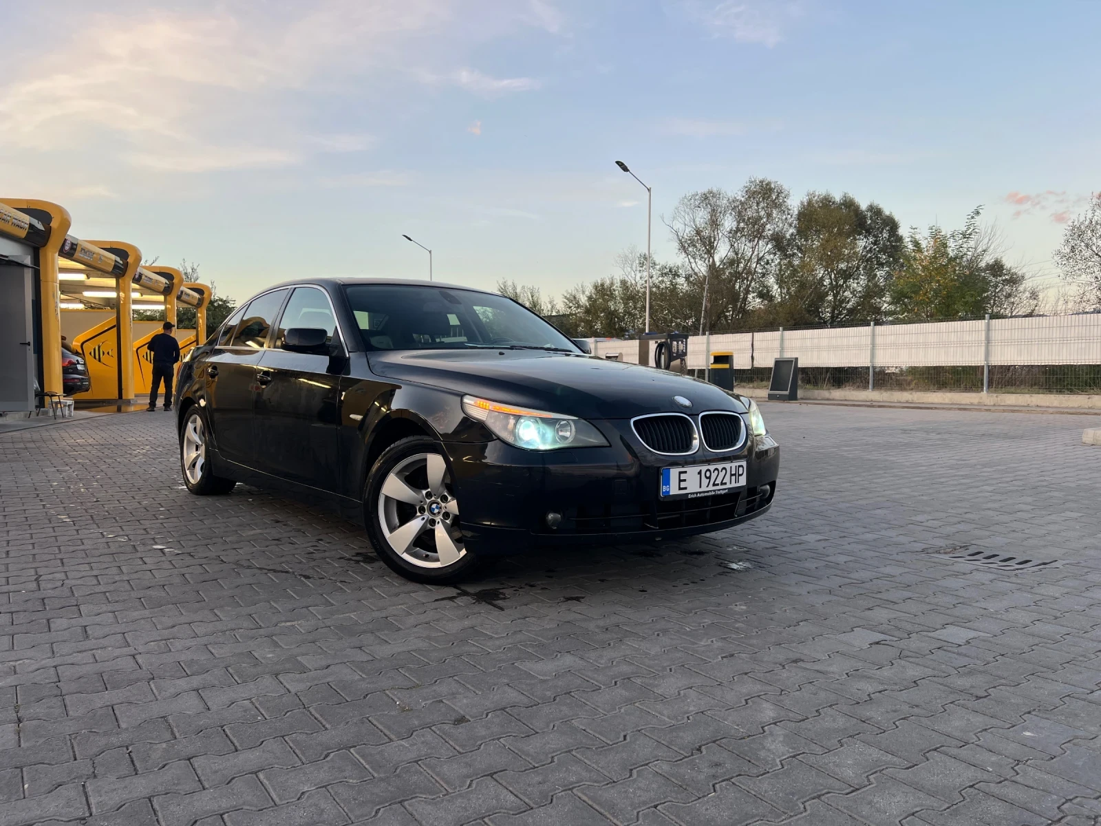 BMW 525 E60 - изображение 2