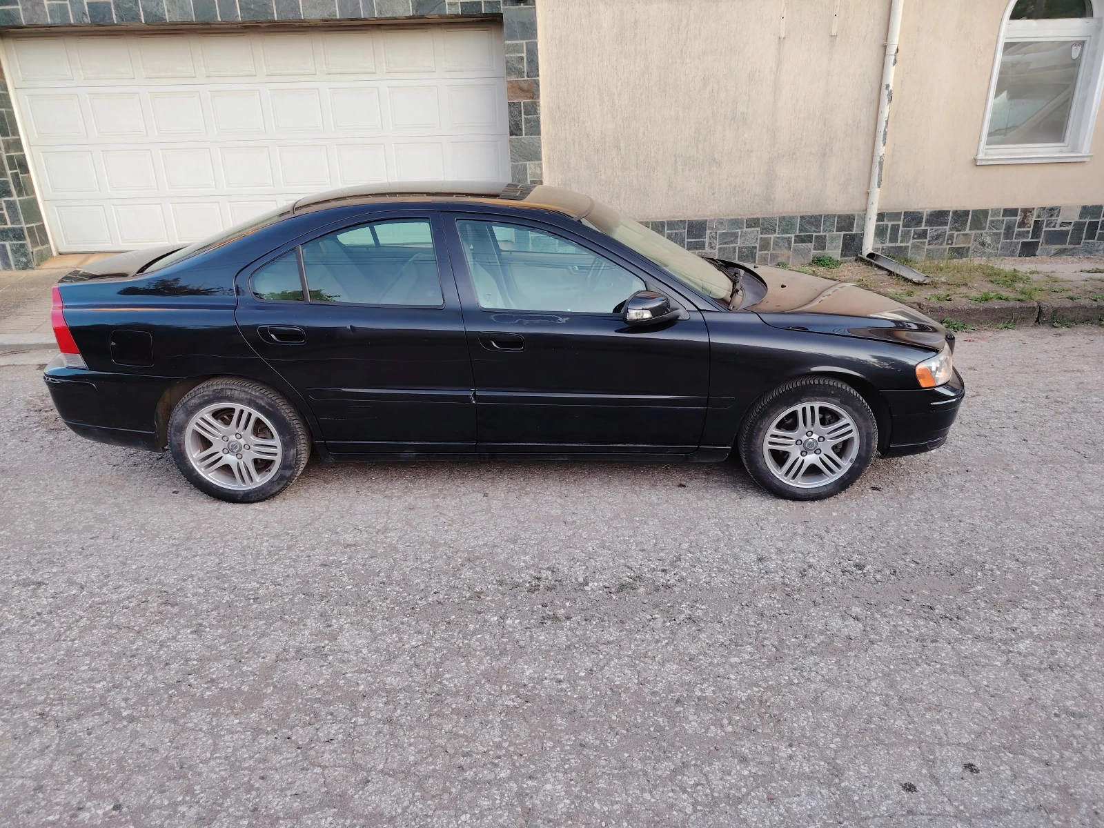 Volvo S60  - изображение 3