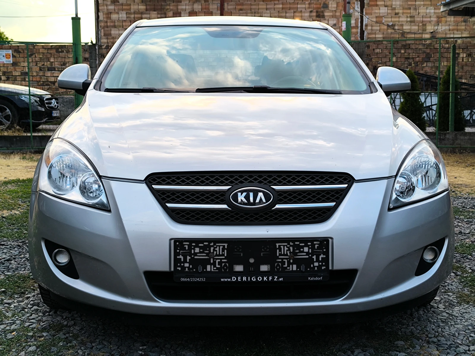Kia Ceed -1.6CRDI-90кс-КЛИМАТРОНИК- - изображение 8