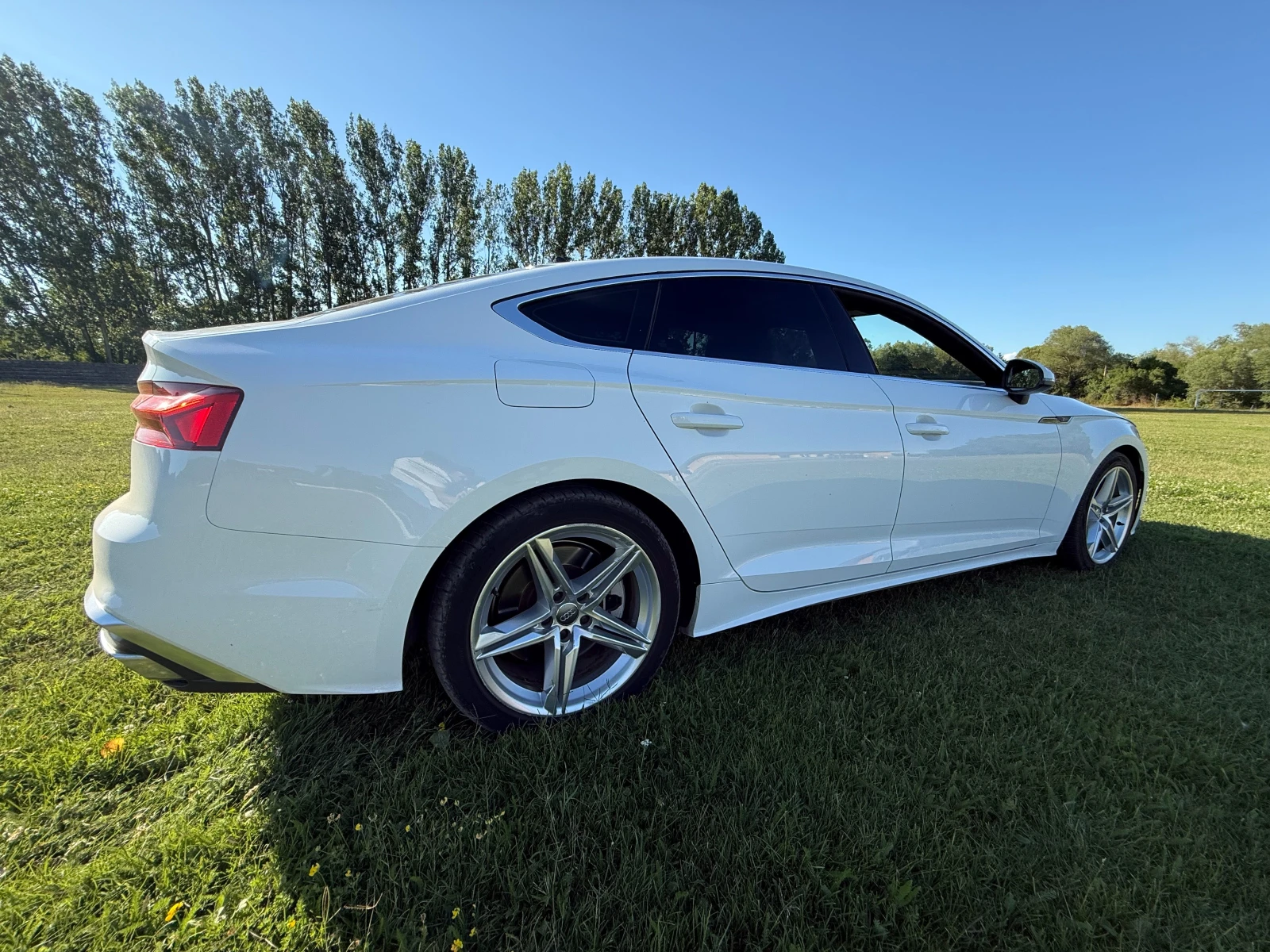 Audi A5 S-Line Automat QUATTRO PREMIUM HYBRID ГАРАНЦИЯ  - изображение 6