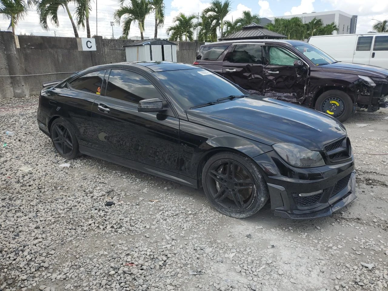 Mercedes-Benz C 63 AMG Downpipe / Кожа / Комфортен пакет / Карбон / Нави. - изображение 4