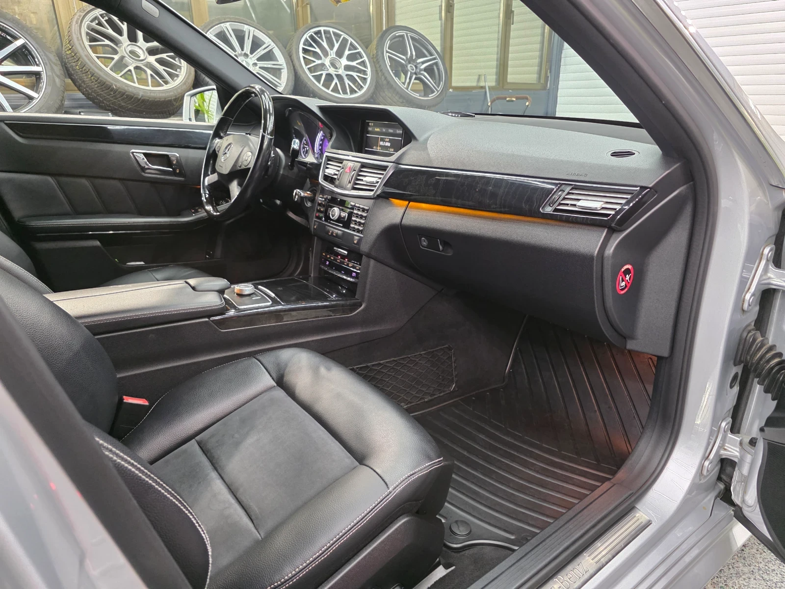 Mercedes-Benz E 350 AMG Paket | Mobile.bg   11