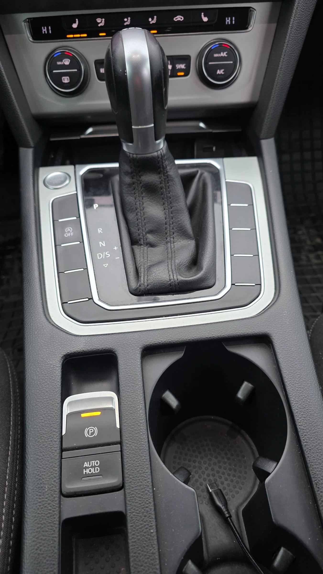 VW Passat  - изображение 6