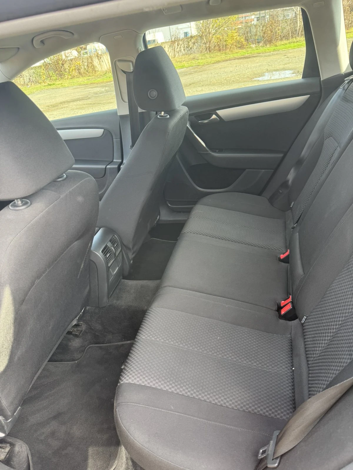 VW Passat 1.4 | Mobile.bg � ����������� 8