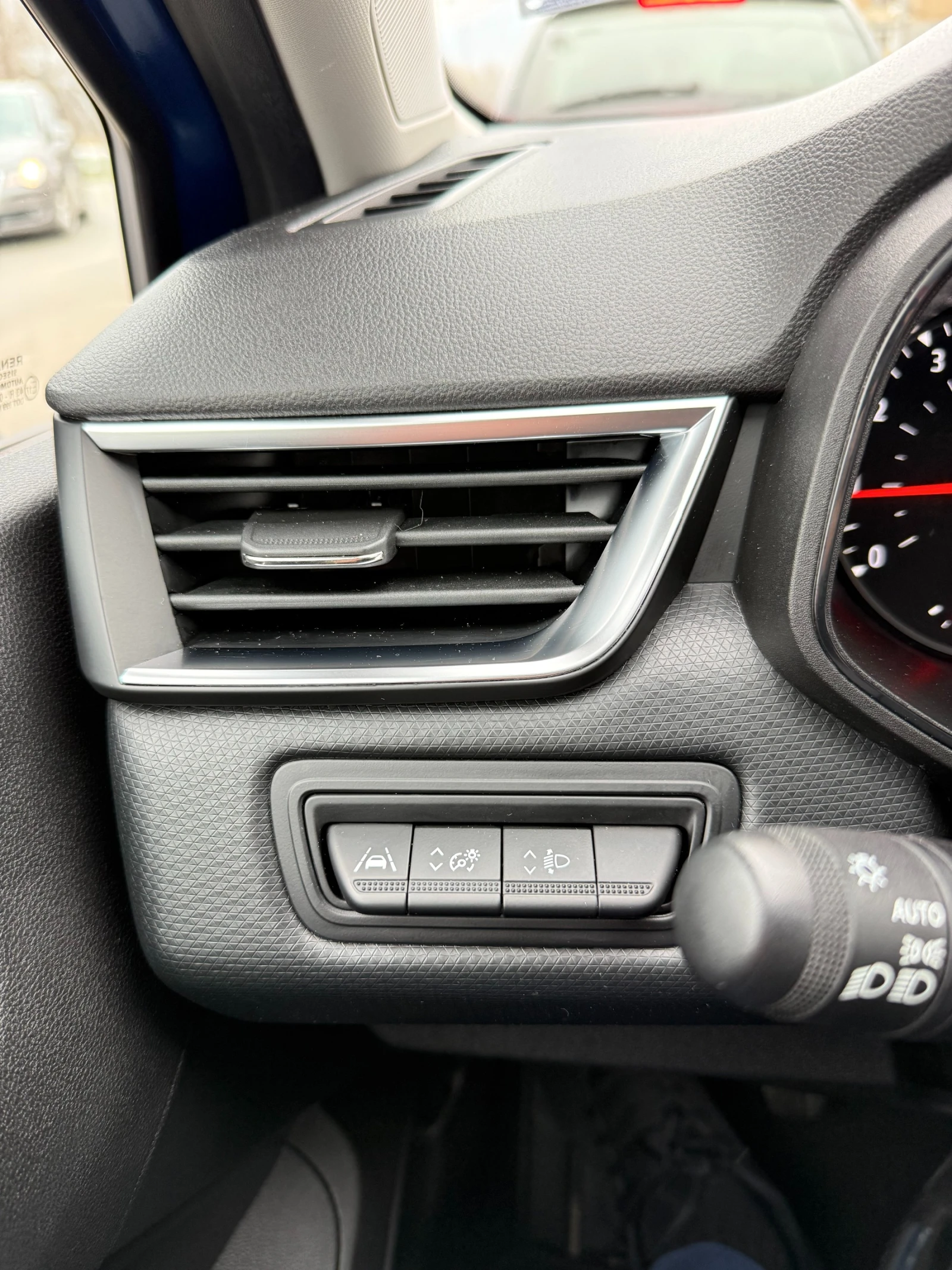 Renault Clio 2 години гаранция! - изображение 8