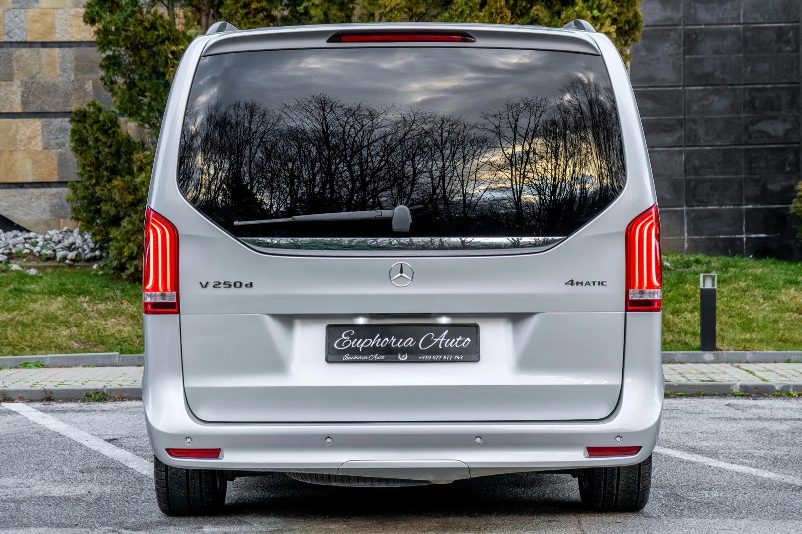 Mercedes-Benz Viano V250d* 4MATIC* PANORAMA* EXCLUSIVE* LONG - изображение 4