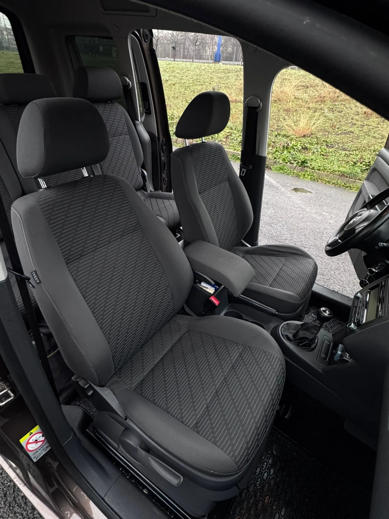 VW Caddy VW Caddy Comfort 1.6 TDI �������� �� 150���. ��. ! | Mobile.bg � ����������� 8