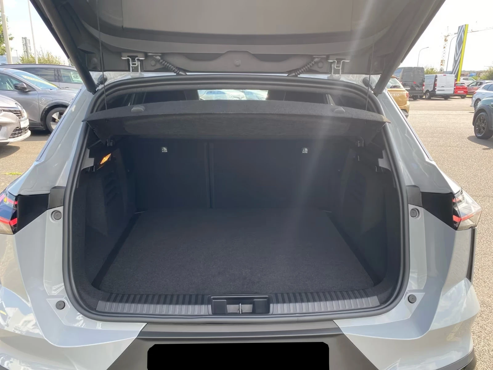 Renault Symbioz 1.6HEV/145HP/ESPRIT-ALPINE/CAM/LED/NAVI/CPLAY/968g | Mobile.bg � ����������� 16