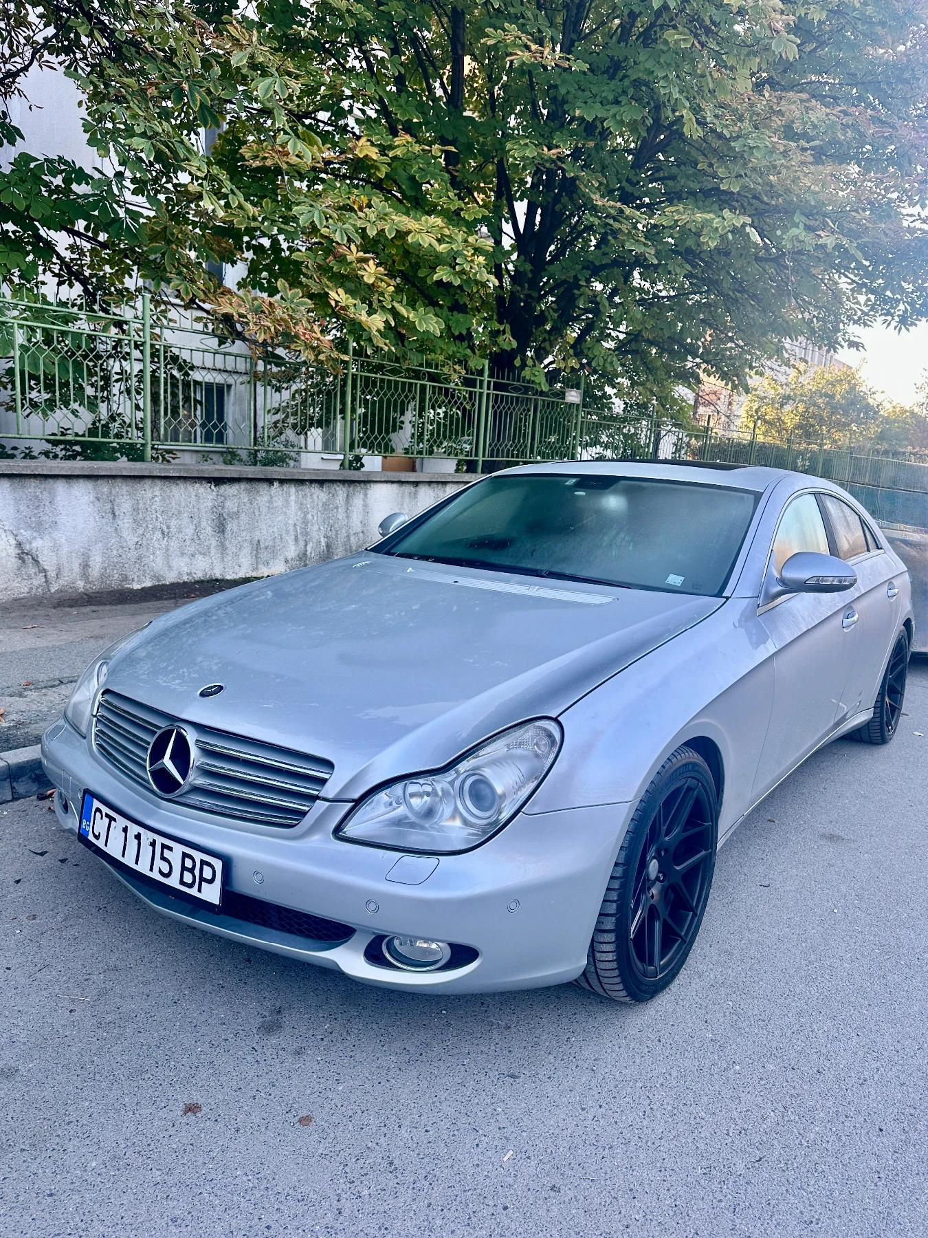 Mercedes-Benz CLS Mercedes CLS 320 CDI 93, 000km, снимка 4 - Автомобили и джипове - 54039905