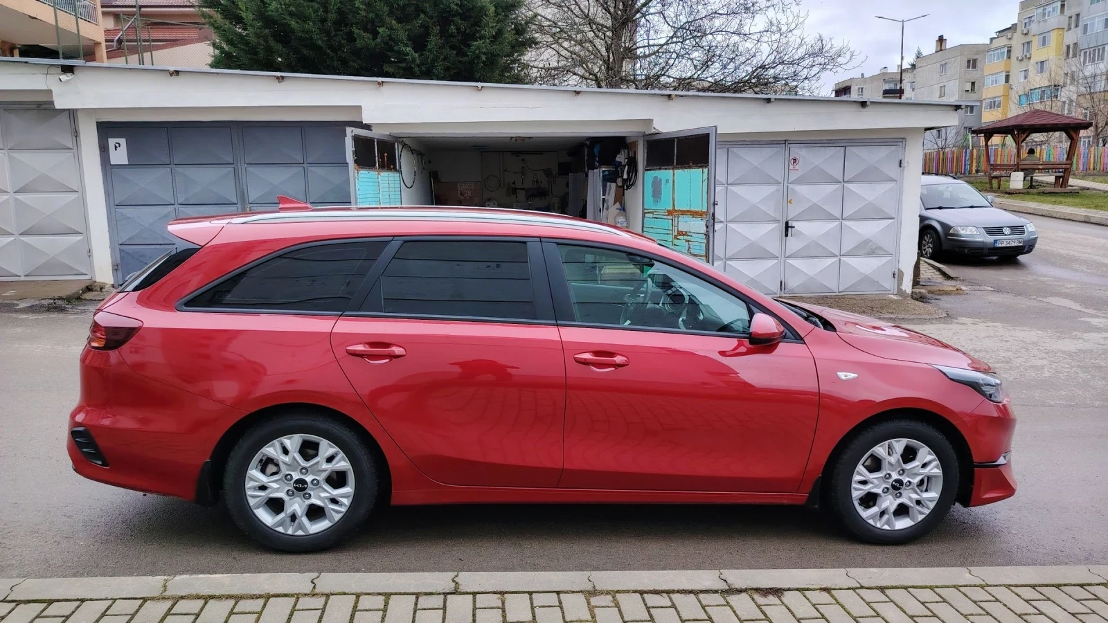 Kia Ceed 1.5-T-GDI-140кс БЕНЗИН, снимка 7 - Автомобили и джипове - 54596096