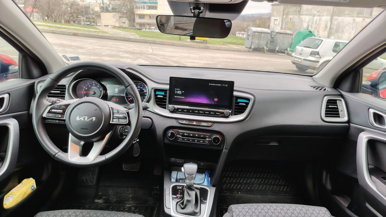 Kia Ceed 1.5-T-GDI-140кс БЕНЗИН, снимка 11 - Автомобили и джипове - 54596096