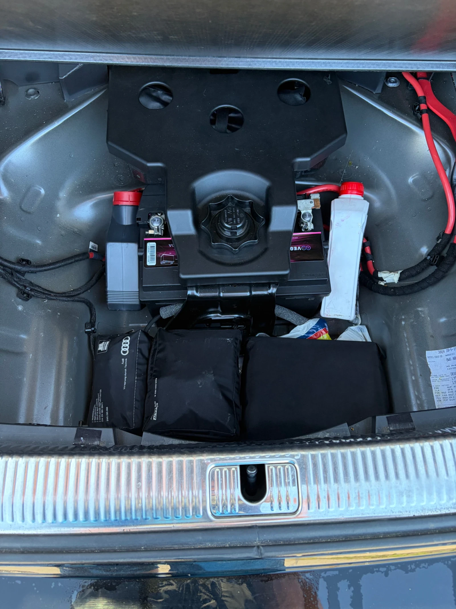 Audi A4 2.0 TDI 35, снимка 6 - Автомобили и джипове - 54554401