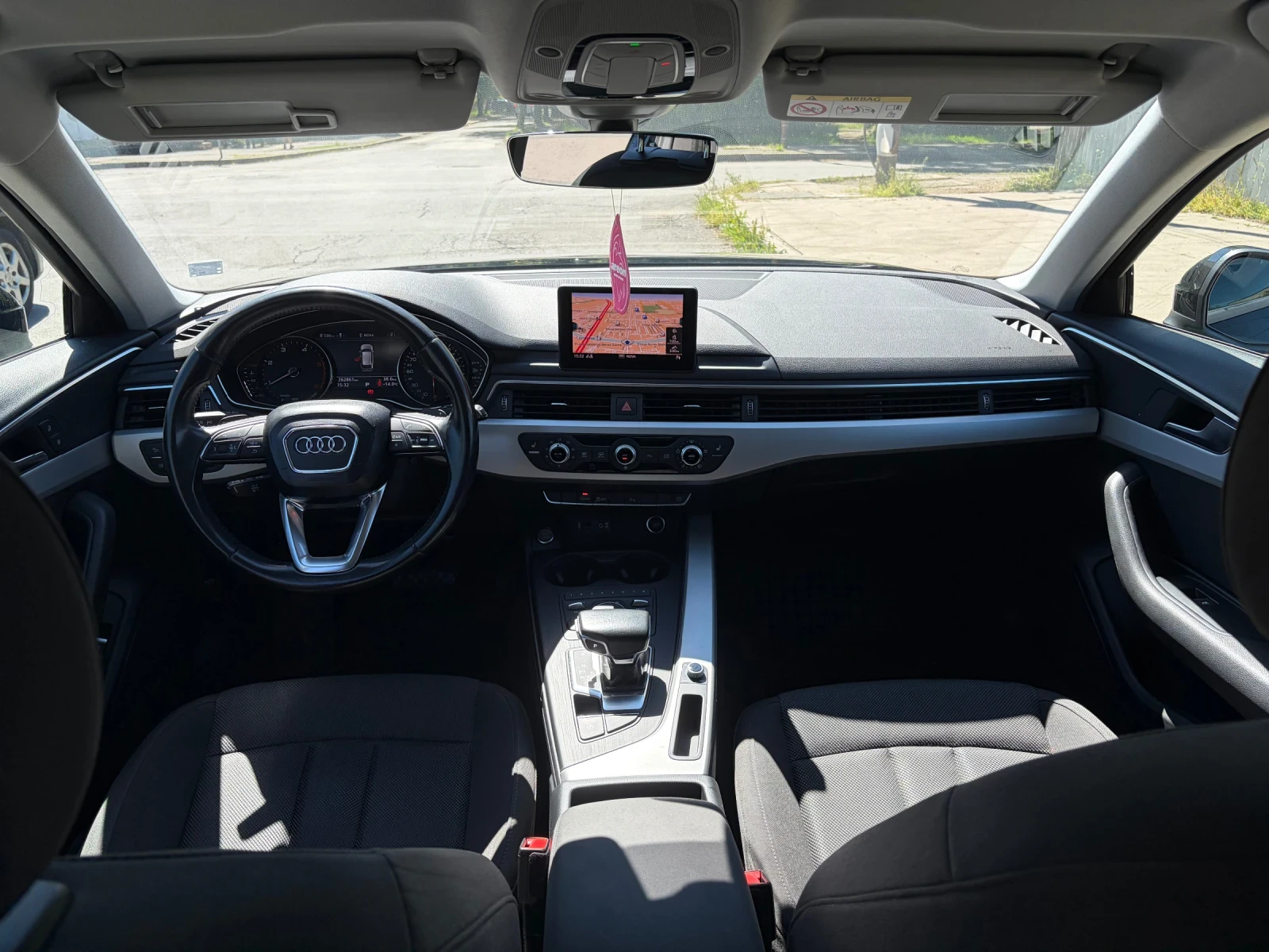 Audi A4 2.0 TDI 35, снимка 9 - Автомобили и джипове - 54554401