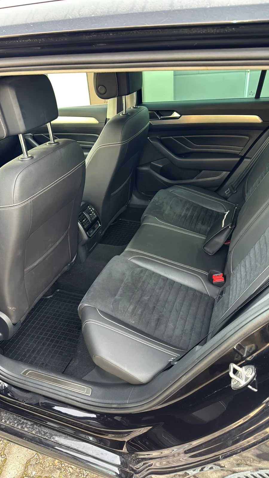 VW Passat, снимка 4 - Автомобили и джипове - 54563003