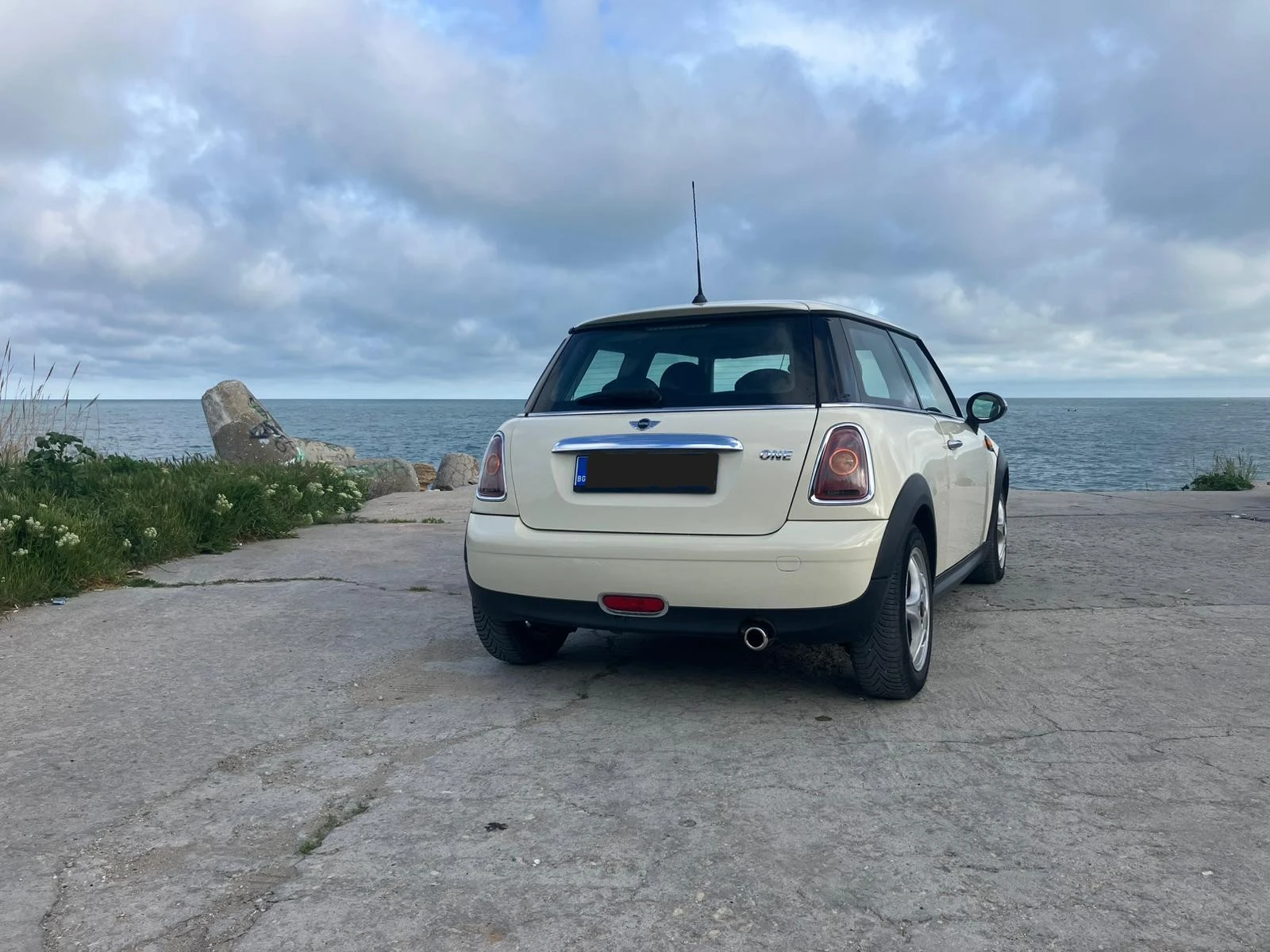 Mini One, снимка 6 - Автомобили и джипове - 54575083