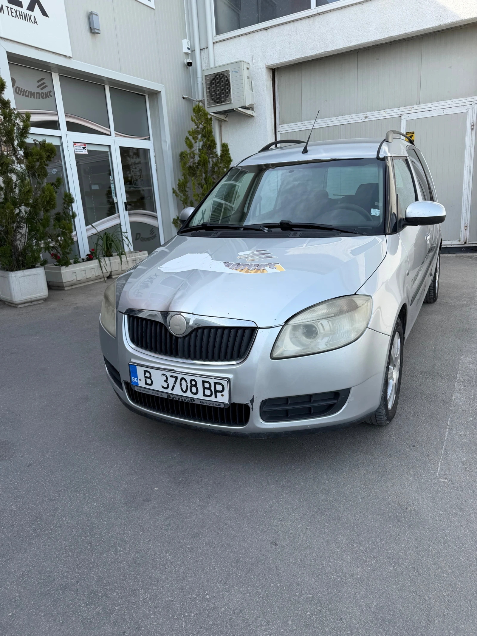 Skoda Roomster 1.4 с Газово , снимка 2 - Автомобили и джипове - 54591090