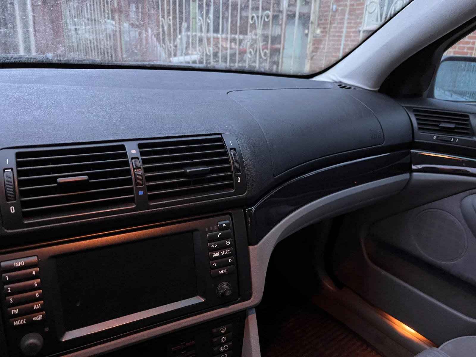 BMW 528, снимка 9 - Автомобили и джипове - 54633712