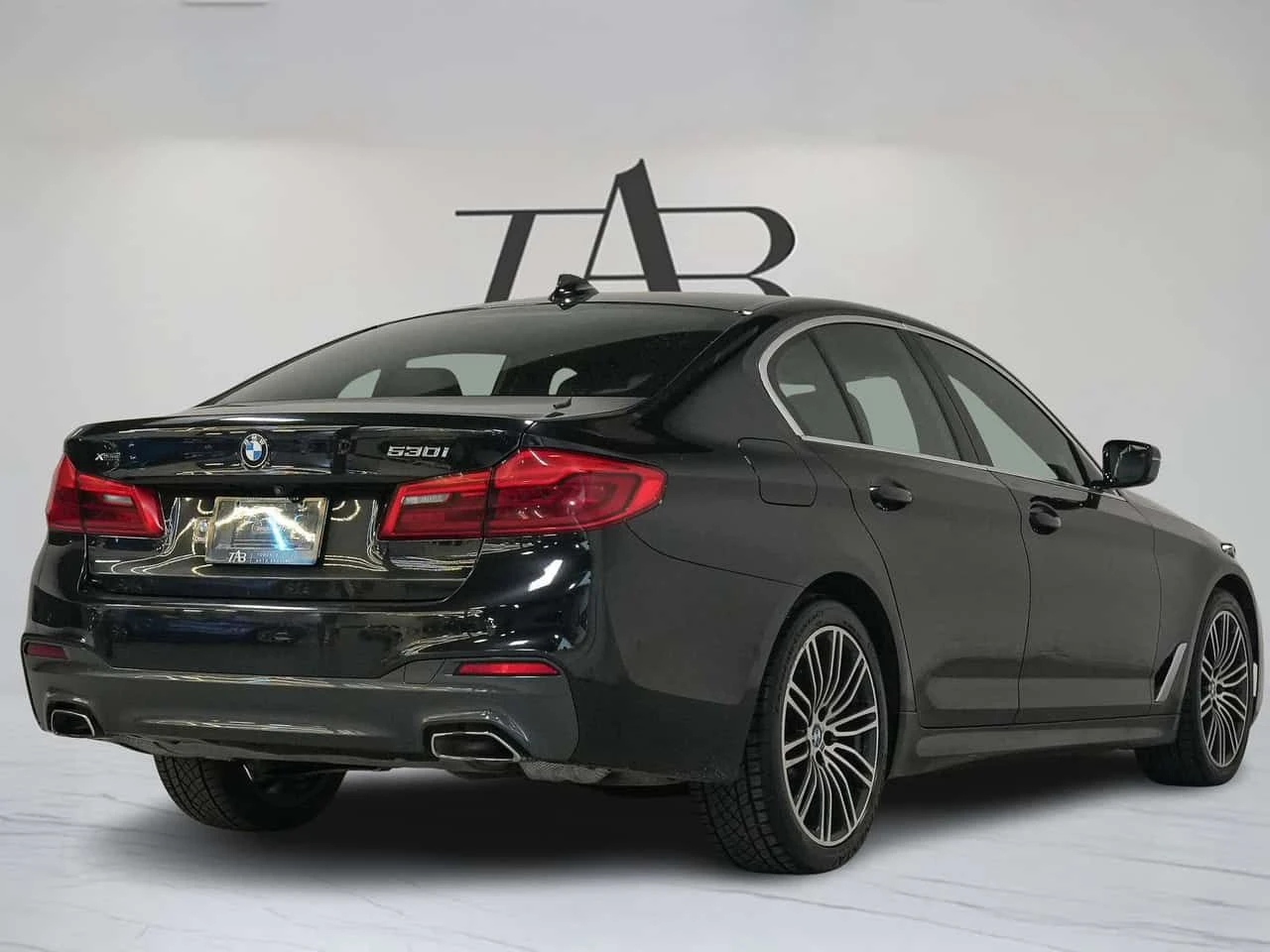 BMW 530 * XDRIVE | M SPORT | PREMIUM ENHANCED | SUNROOF * , снимка 3 - Автомобили и джипове - 54918479
