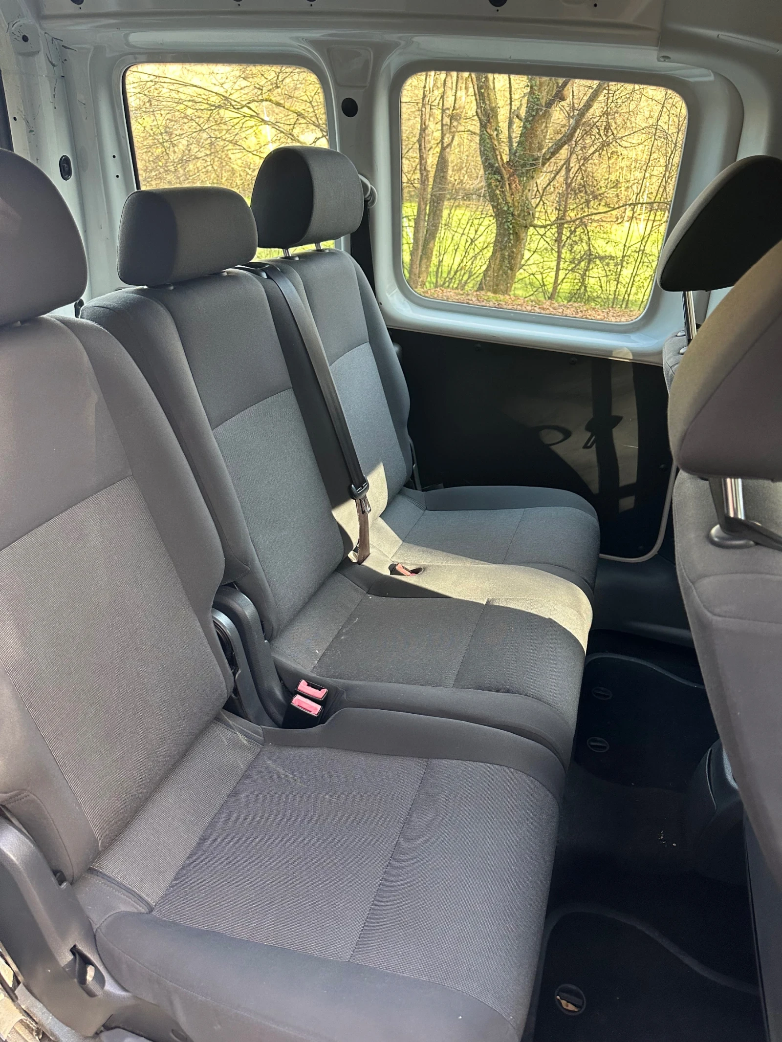 VW Caddy, снимка 5 - Автомобили и джипове - 55484741