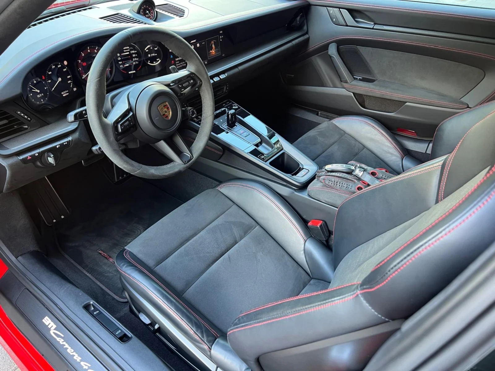 Porsche 991 Carrera 4 GTS Coupe 992, снимка 7 - Автомобили и джипове - 55528100