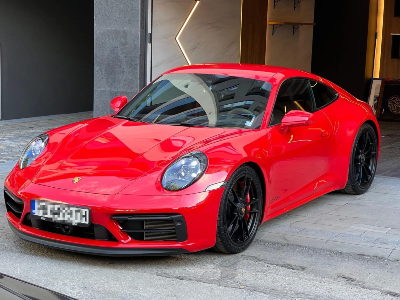 Porsche 991 Carrera 4 GTS Coupe 992