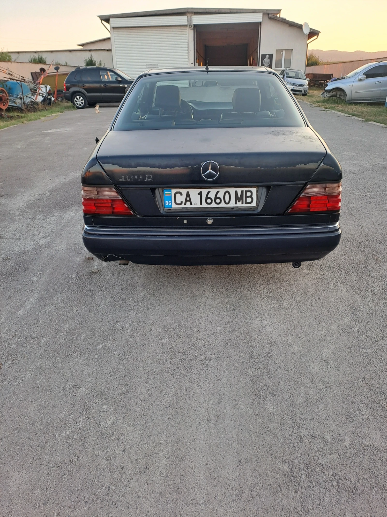 Mercedes-Benz 124, снимка 3 - Автомобили и джипове - 55535311