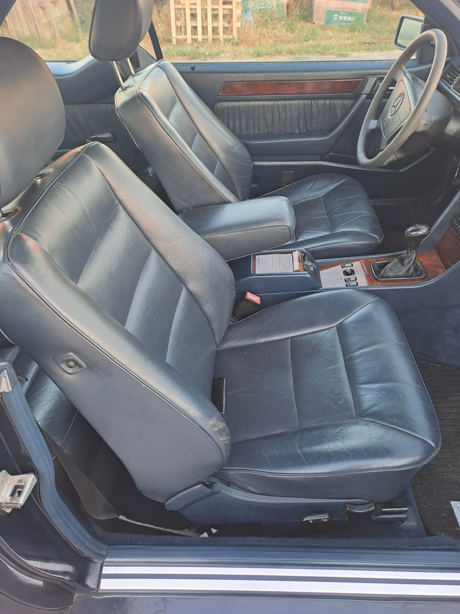 Mercedes-Benz 124, снимка 8 - Автомобили и джипове - 55535311