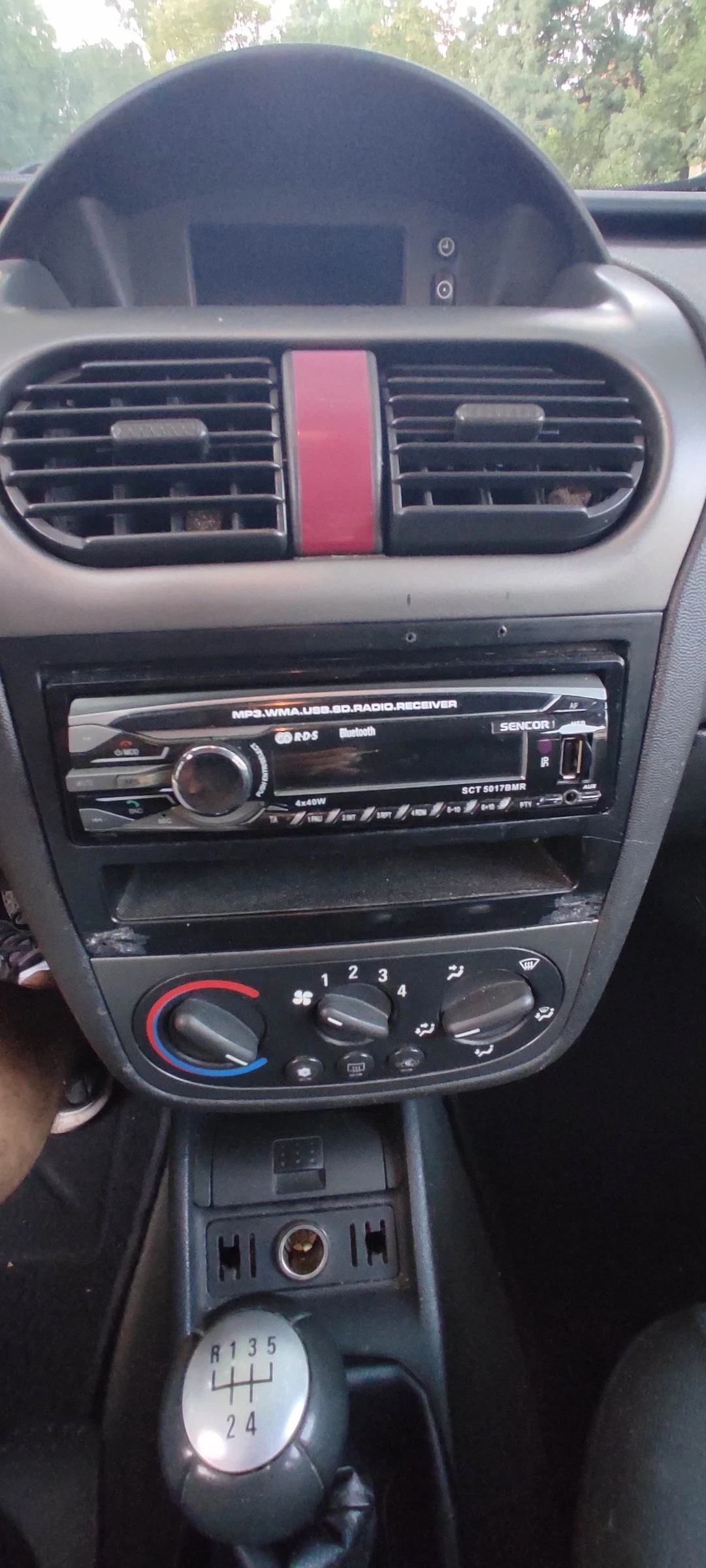 Opel Corsa, снимка 14 - Автомобили и джипове - 55879579
