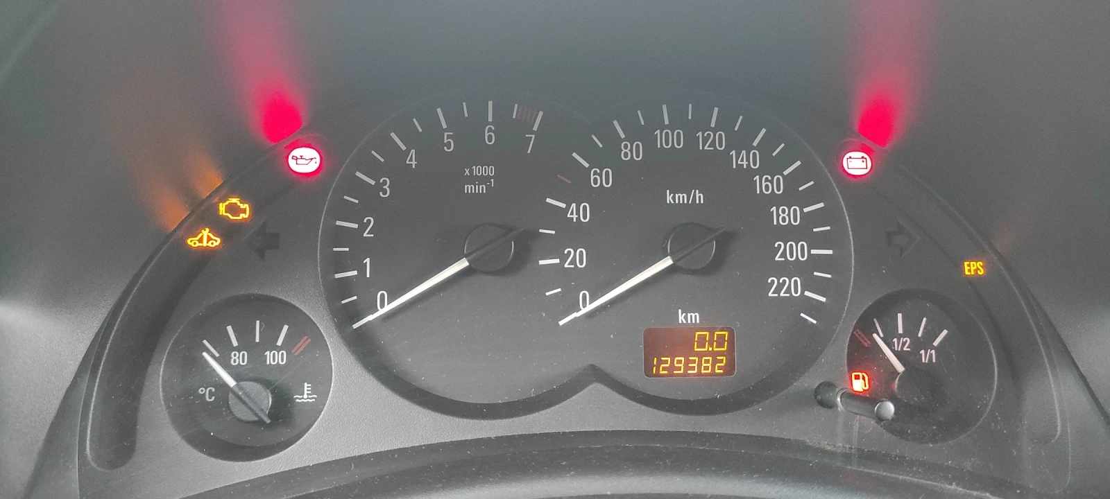 Opel Corsa, снимка 5 - Автомобили и джипове - 55879579
