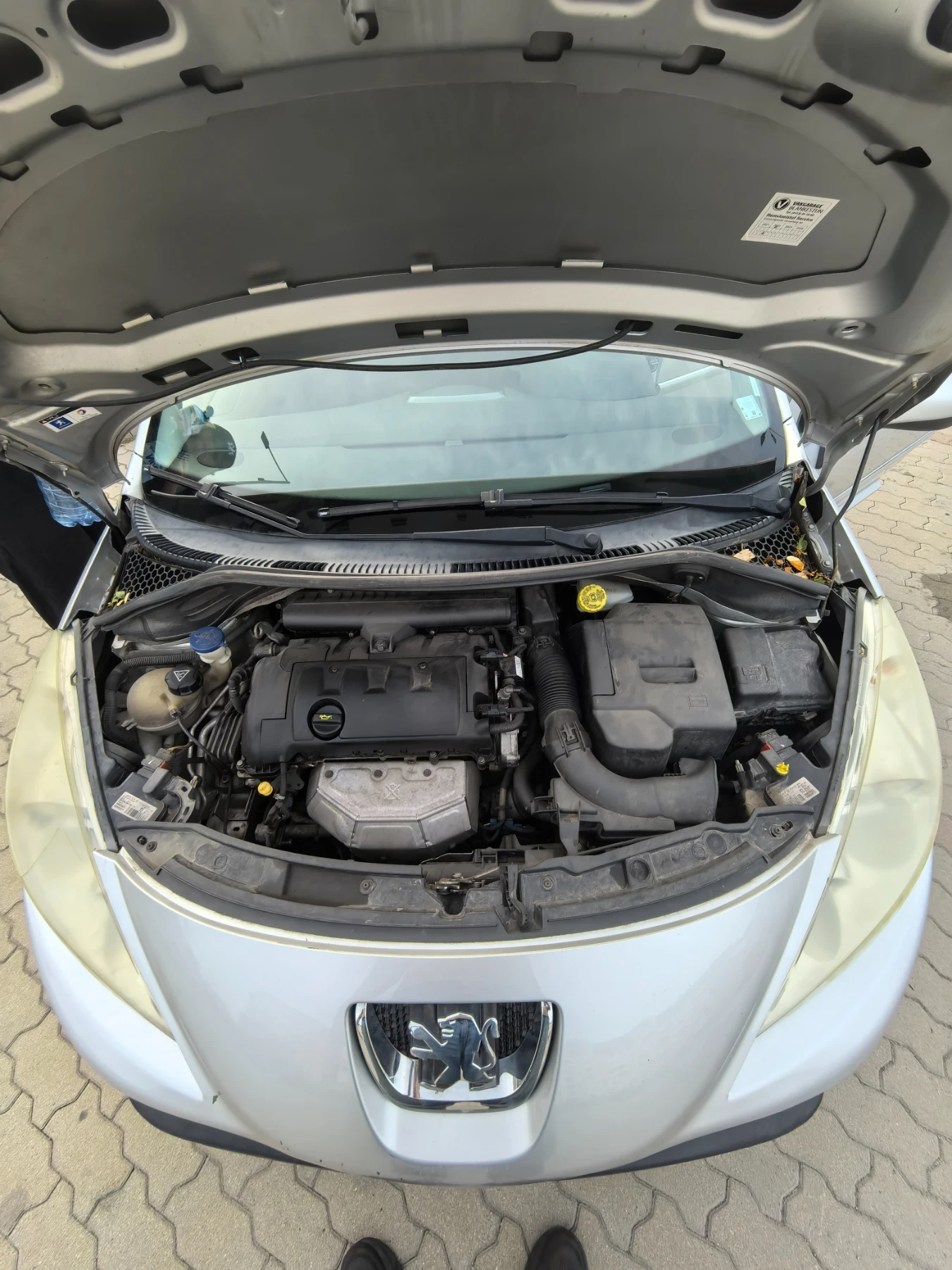 Peugeot 207, снимка 8 - Автомобили и джипове - 56002455