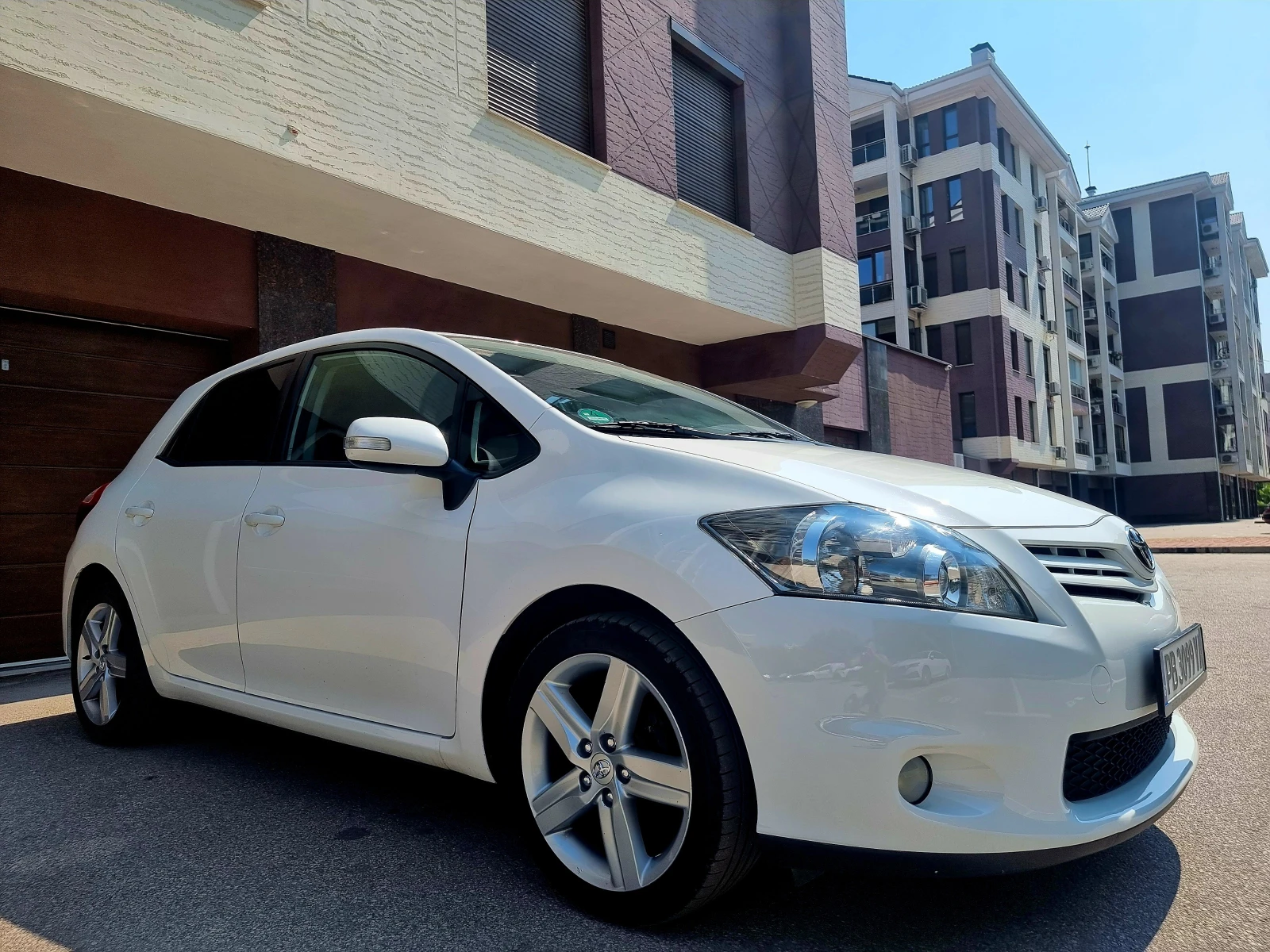 Toyota Auris * 1.6* 132PS* Multimedia*  | Mobile.bg � ����������� 2