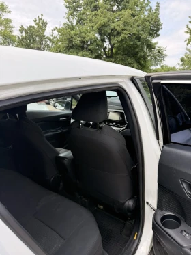 Toyota C-HR 2.0i , снимка 3
