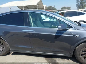Tesla Model X 100D/75D/P100D, снимка 12