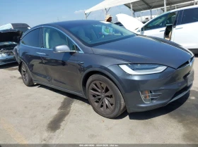 ������ Tesla Model X
