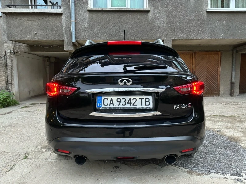 Infiniti QX70 3.0 dS, снимка 4 - Автомобили и джипове - 46623711