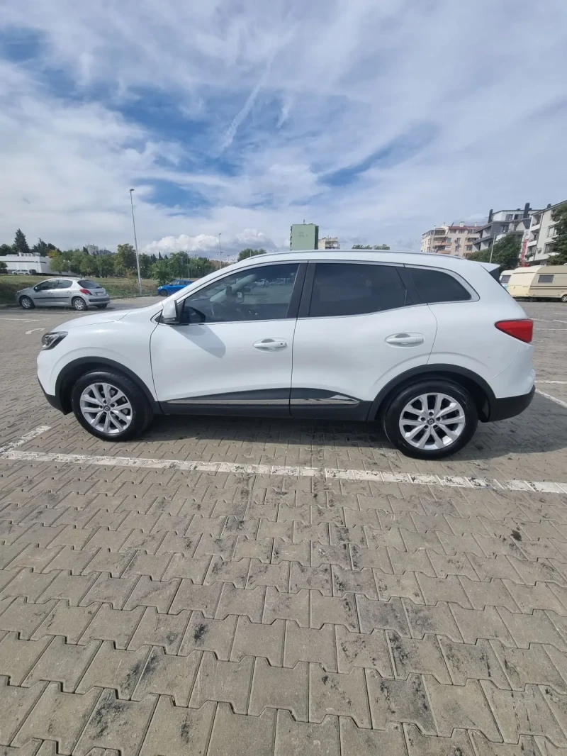 Renault Kadjar, снимка 8 - Автомобили и джипове - 47852859